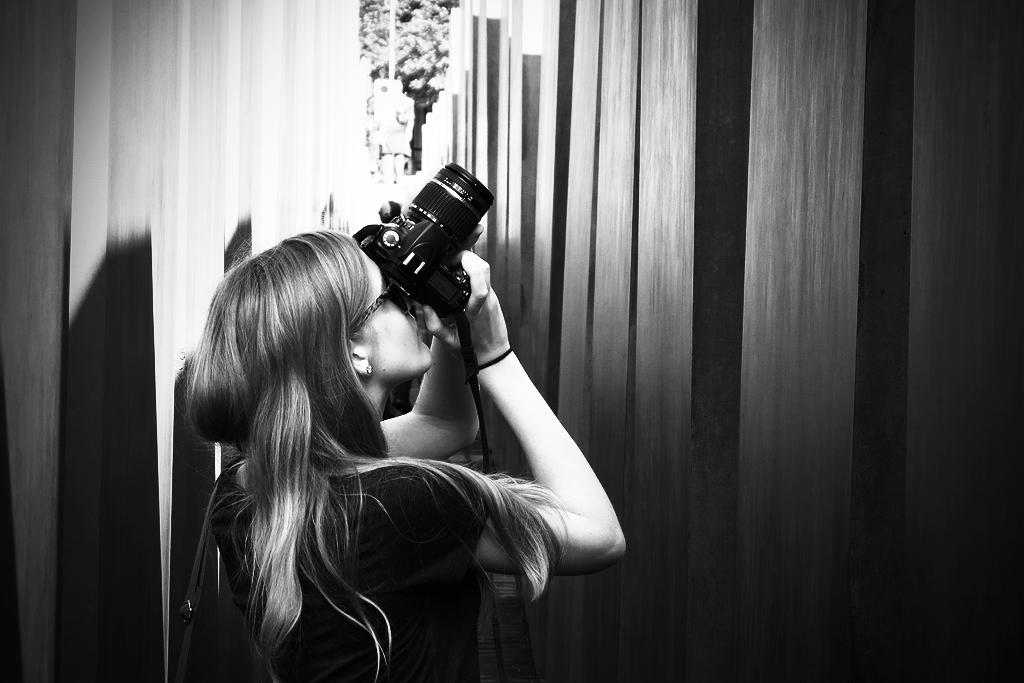 IMAGE: http://s14.directupload.net/images/130315/d7elhnj3.jpg