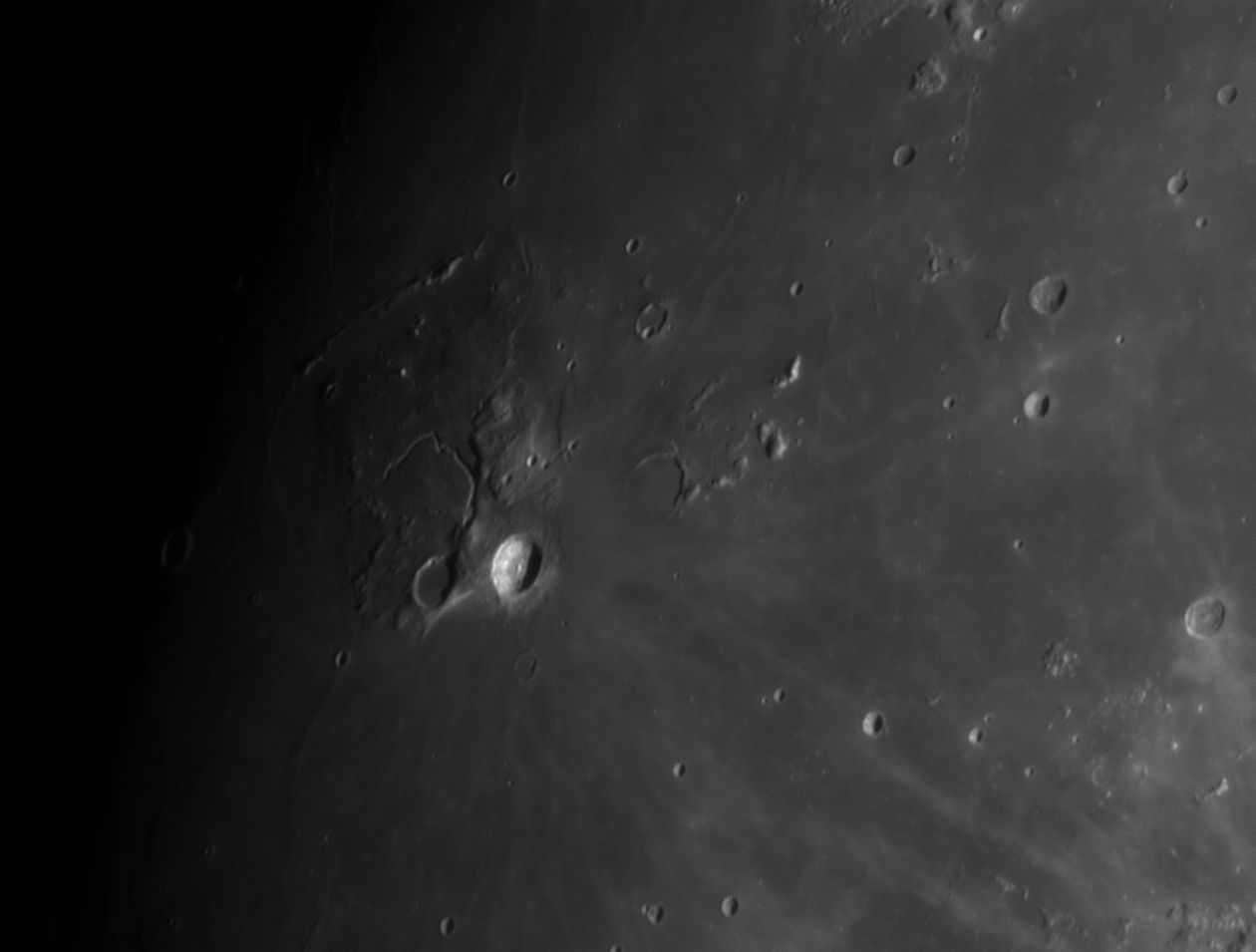 Jupiter (sw) und Monddetails am 22.2. - Beobachterforum Sonnensystem ...